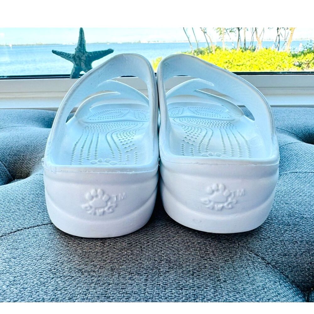 DAWGS Women’s Z Sandals Size 7 - White - Picture 7 of 10
